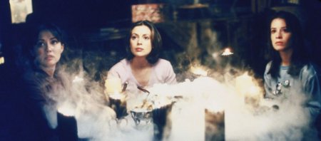 5 книг про ведьм и магию для атмосферного чтения в октябре